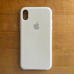 iPhone XR Apple case